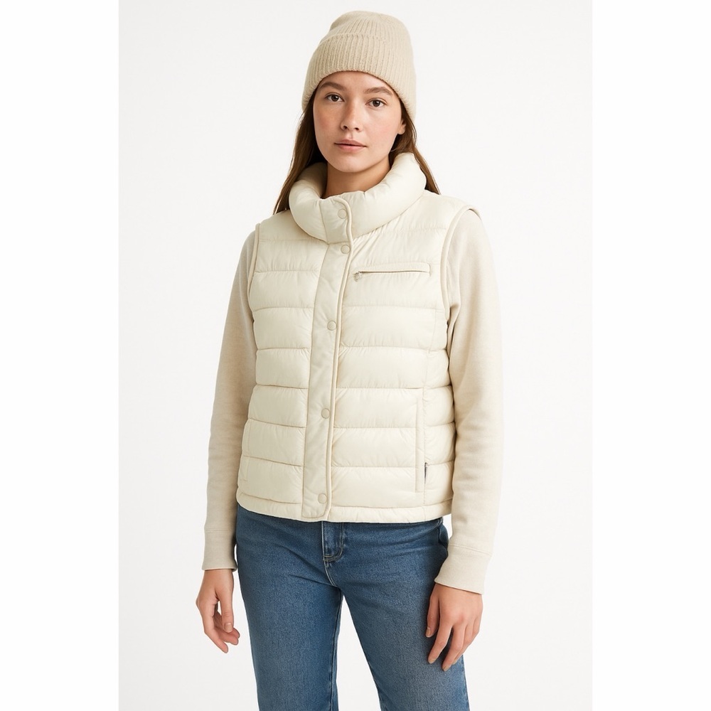 Bearpaw Snap Button Puffer Vest - Cream